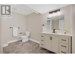 4400 518 HIGHWAY EAST - 45