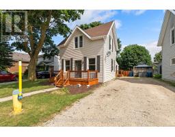 432 ALBERT STREET - 3