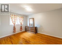 74 - 129 VICTORIA ROAD N - 19