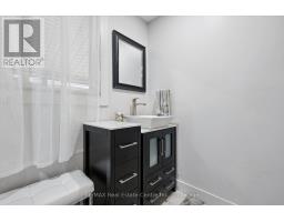 14 ASH STREET - 15