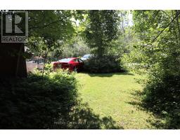 1 MAITLAND AVENUE - 22