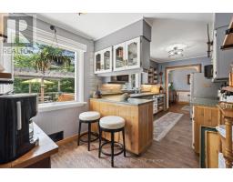 1012 GREY STREET - 16