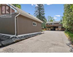 1012 GREY STREET - 3