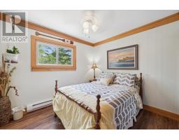 1012 GREY STREET - 30
