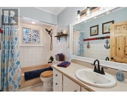 1012 GREY STREET - 32