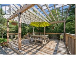 1012 GREY STREET - 40