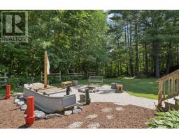 1012 GREY STREET - 41