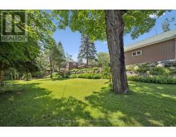 1012 GREY STREET - 44