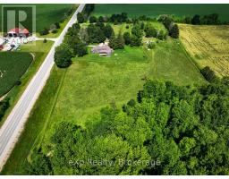 44032 AMBERLEY ROAD - 46