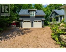 5 - 1019 BLUFF ROAD - 32