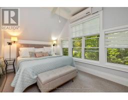 5 - 1019 BLUFF ROAD - 36