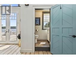 5 - 1019 BLUFF ROAD - 41