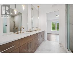 11 CHERRYWOOD LANE - 30