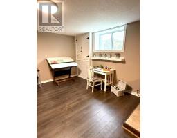201 HUTTON HILL ROAD - 38