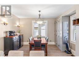 555 RAGLAN STREET - 18