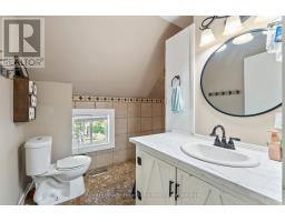 555 RAGLAN STREET - 26