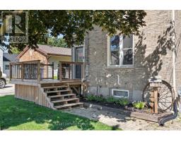 555 RAGLAN STREET - 3
