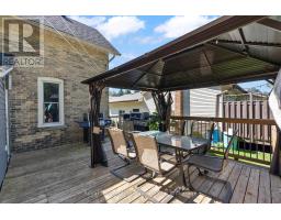 555 RAGLAN STREET - 35