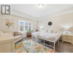 206 - 23 STUMPF STREET - 17
