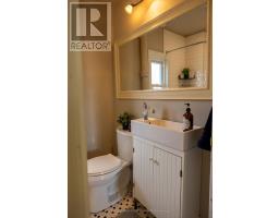 115 LONDON STREET N - 15