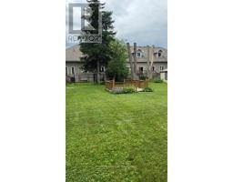 31 LAWRENCE AVENUE W - 3