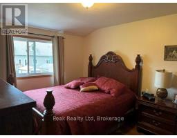 31 LAWRENCE AVENUE W - 4