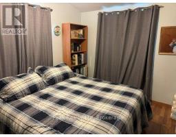 31 LAWRENCE AVENUE W - 7