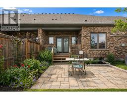 1 - 39 KAY CRESCENT - 22