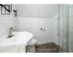 84 VICTORIA BOULEVARD - 19