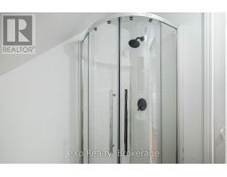 84 VICTORIA BOULEVARD - 21
