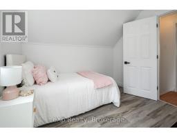 84 VICTORIA BOULEVARD - 22