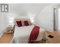 84 VICTORIA BOULEVARD - 25