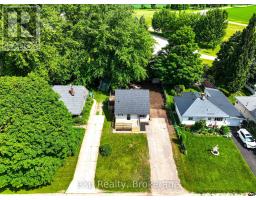 84 VICTORIA BOULEVARD - 39