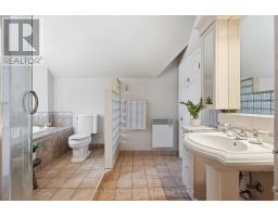 1691 FRANKLIN BOULEVARD - 20