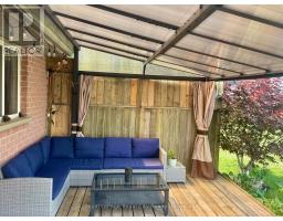 119 MEADOWRIDGE DRIVE - 32
