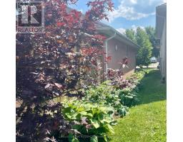 119 MEADOWRIDGE DRIVE - 33