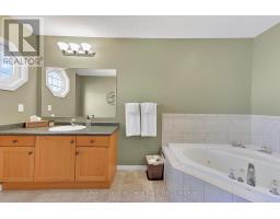 670 REID CRESCENT - 20