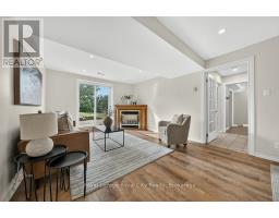18 SPRINGDALE BOULEVARD - 31