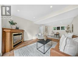 18 SPRINGDALE BOULEVARD - 33