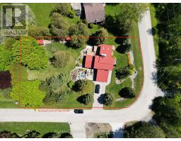 40 EASTWOOD CRESCENT - 29