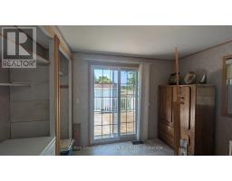 1 25 THAMES ROAD - 14
