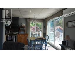 412 ASH STREET - 5