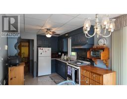 412 ASH STREET - 6