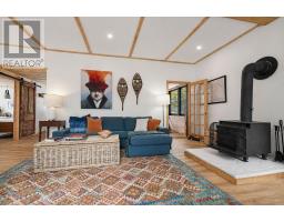 10 3RD CONCESSION ROAD - 38