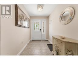 62 VICTORIA BOULEVARD - 43