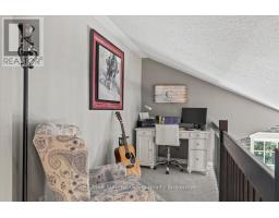 556017 MULMUR-MELANCTHON TOWNLINE - 14