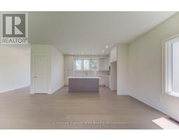 641 MARTIN STREET - 14