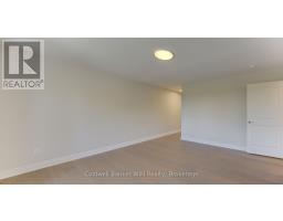 641 MARTIN STREET - 27