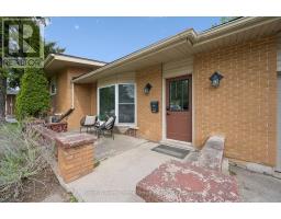 490 GARAFRAXA STREET E - 8