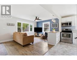 625 WOODSIDE STREET - 6